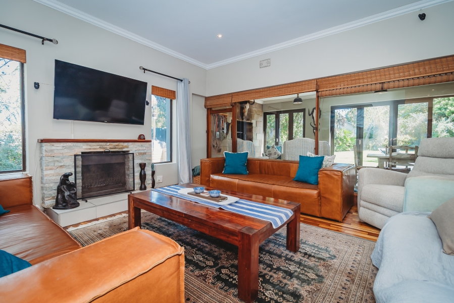 4 Bedroom Property for Sale in Heatherlands Western Cape